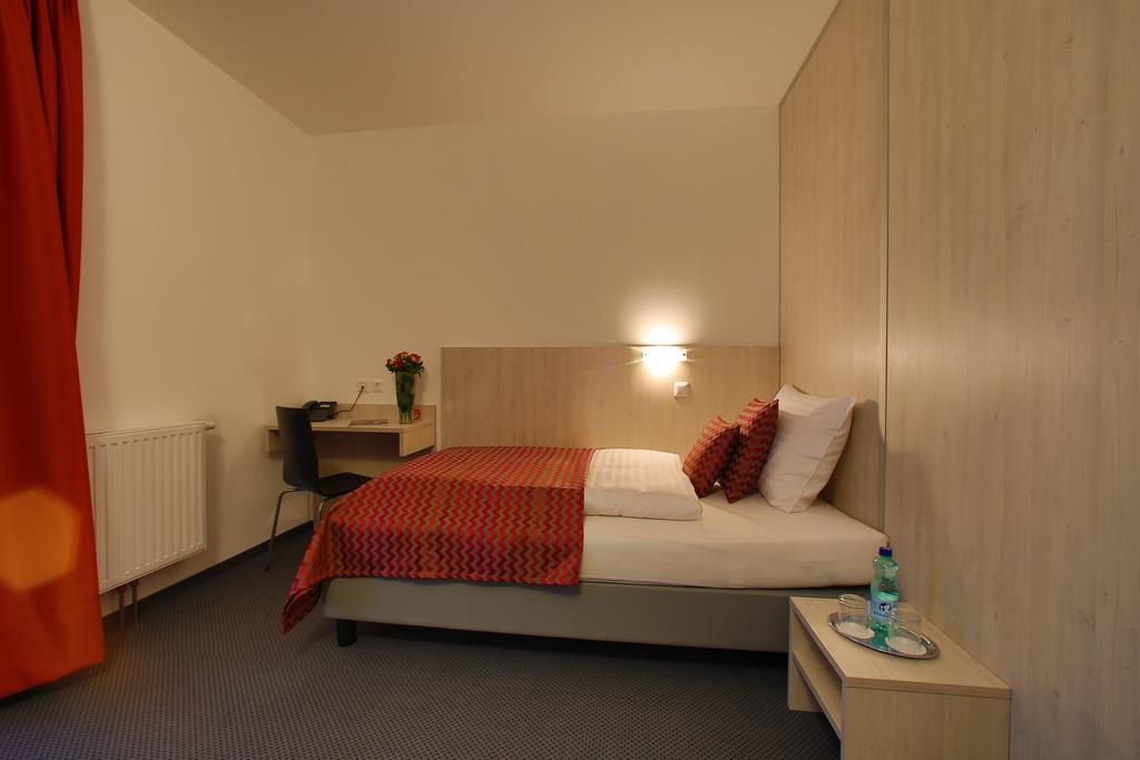 Best Sleep Hotel Spielberg Bei Knittelfeld Pokoj fotografie